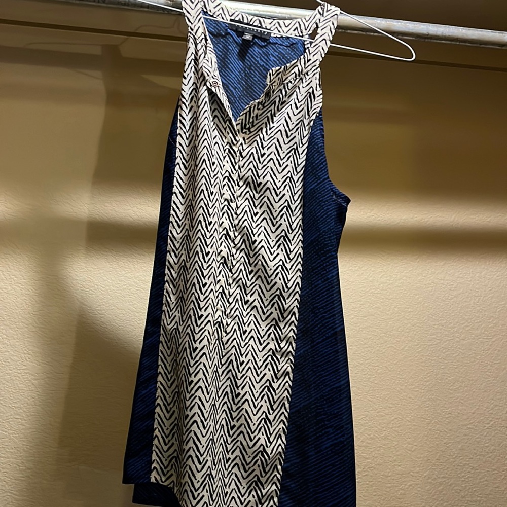 Sleeveless top